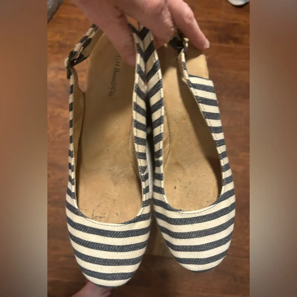 G. H. Bass & Co Black and white Espadrille size 9